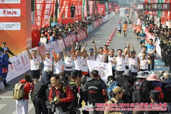 能量树全程330方队赛道终点冲刺 能量树全程330方队赛道终点冲刺
